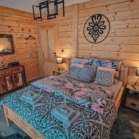 Na Skarpie - I Widok Na Skrzyczne Holiday home *