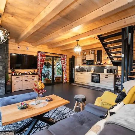 Na Skarpie - I Widok Na Skrzyczne * Szczyrk