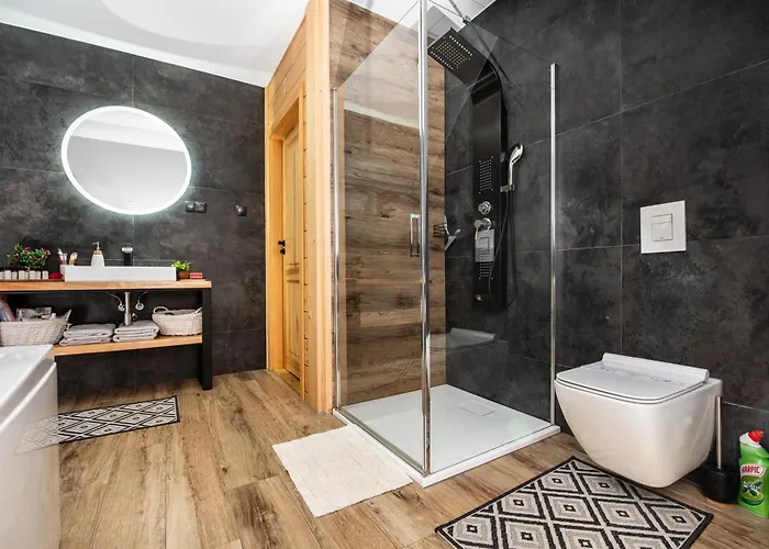 Na Skarpie - I Widok Na Skrzyczne Holiday home *